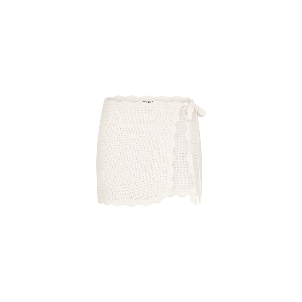 Scalloped Edge Knit Sarong