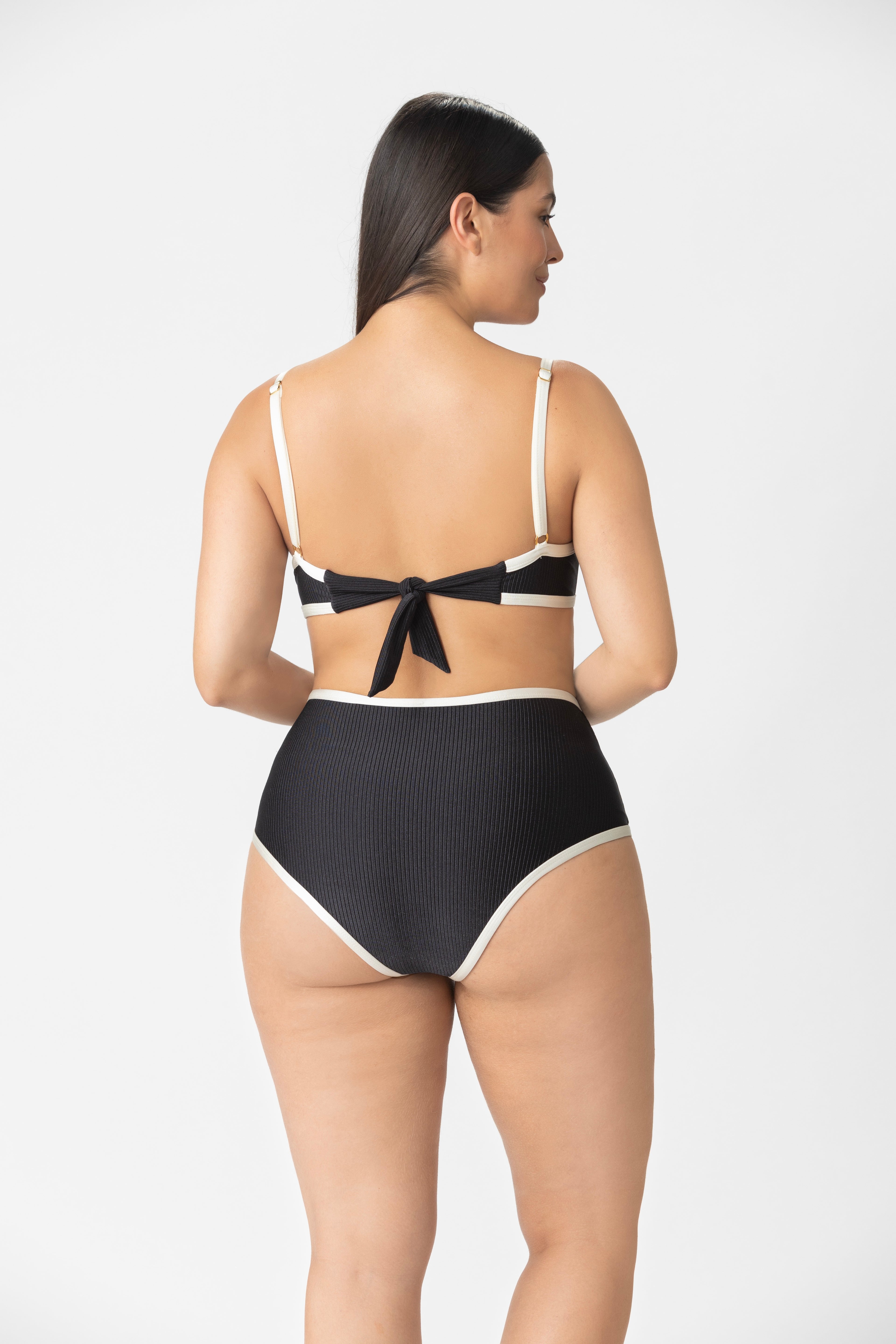 Contrast Underwire Bikini Top