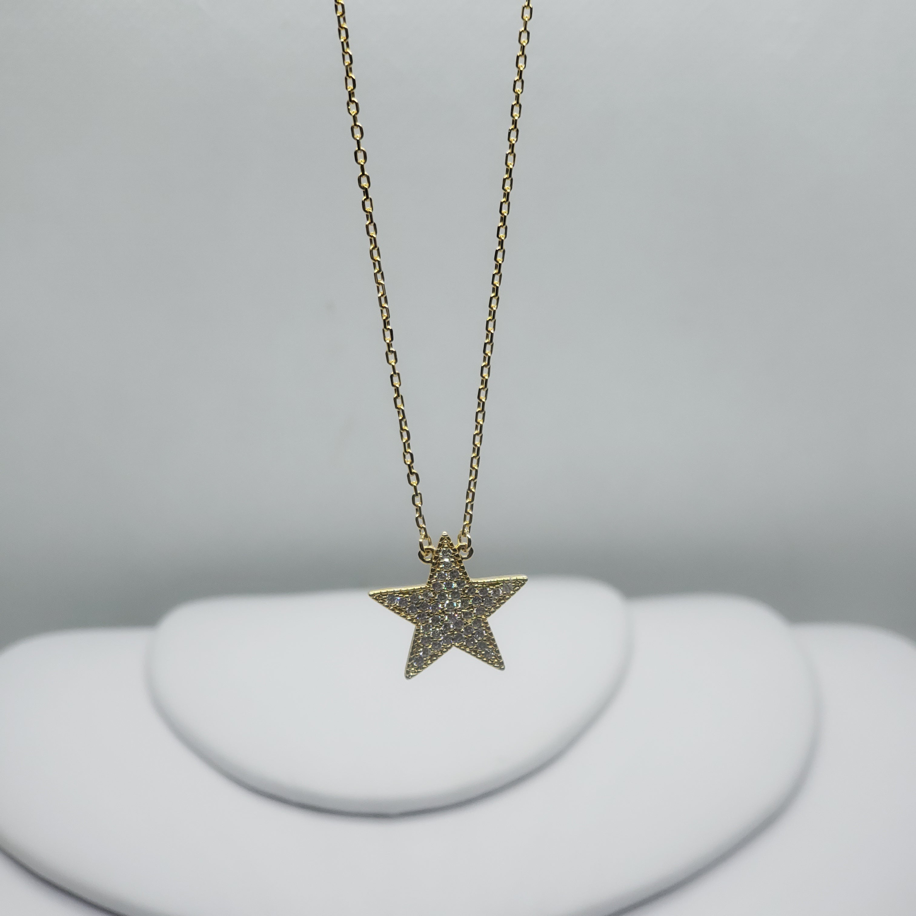 Sophisticated Necklace | Beautiful Jewellery for Swimwear Glam3