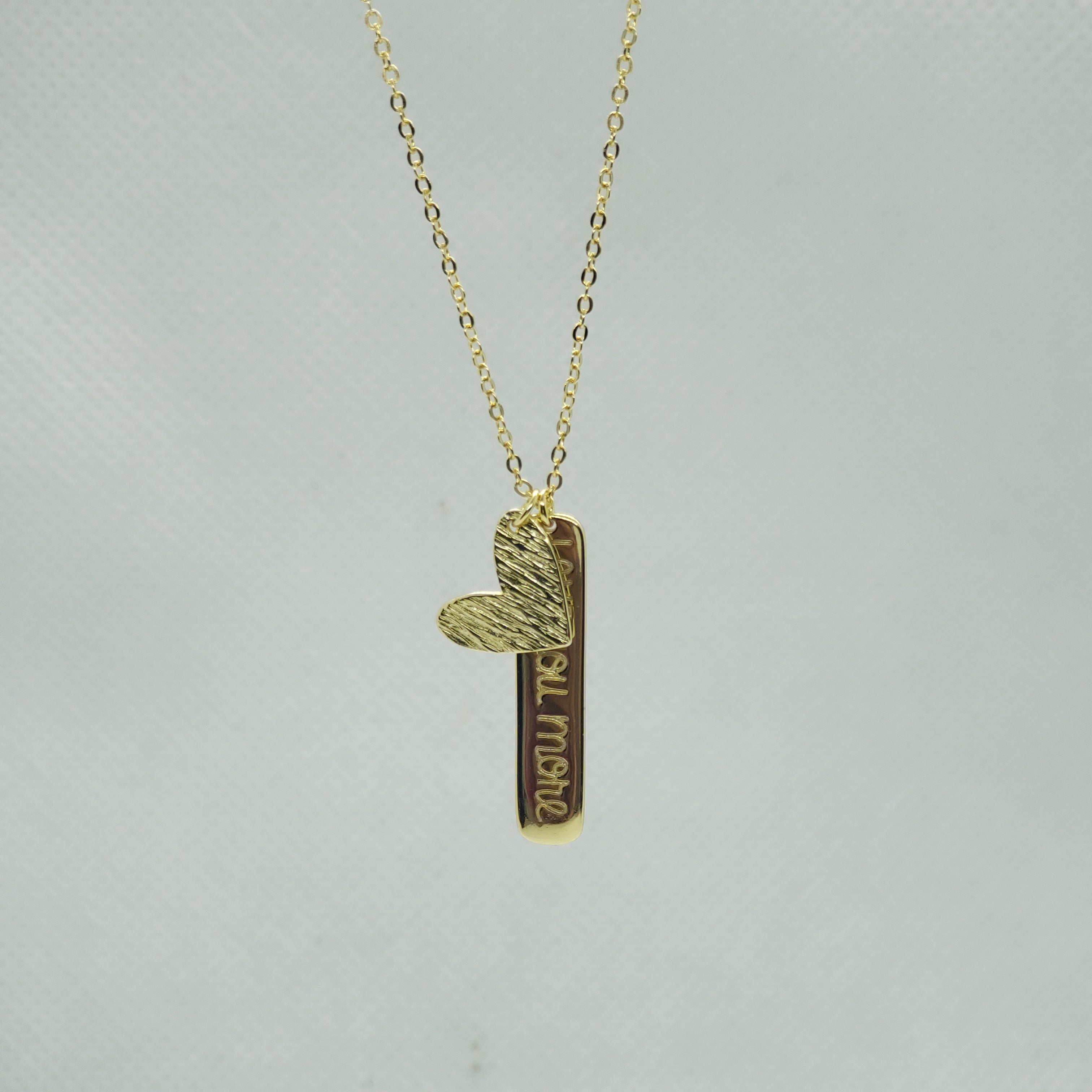 Stunning Necklace | Beautiful Jewellery for Your Swimwear Outfit3