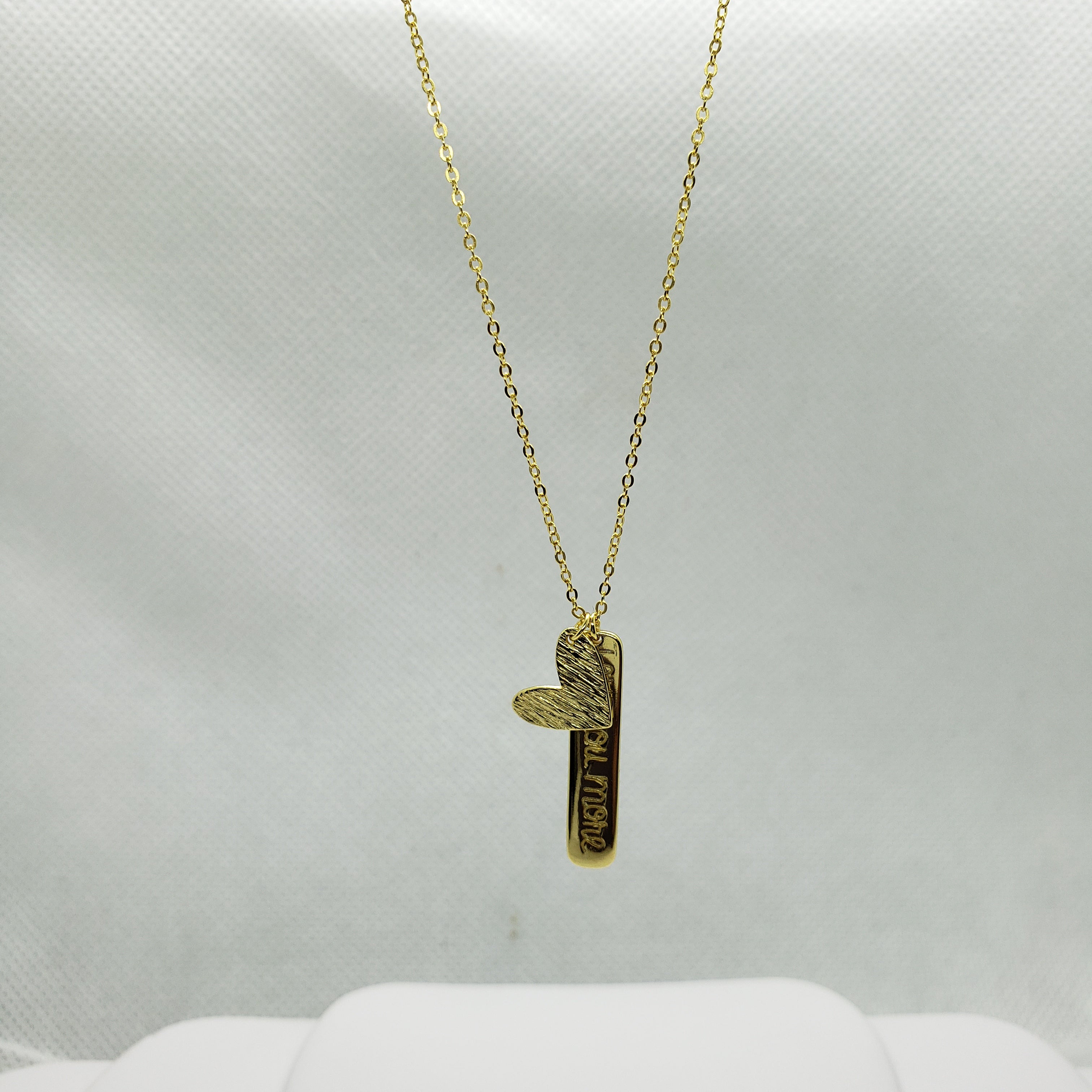 Stunning Necklace | Beautiful Jewellery for Your Swimwear Outfit5