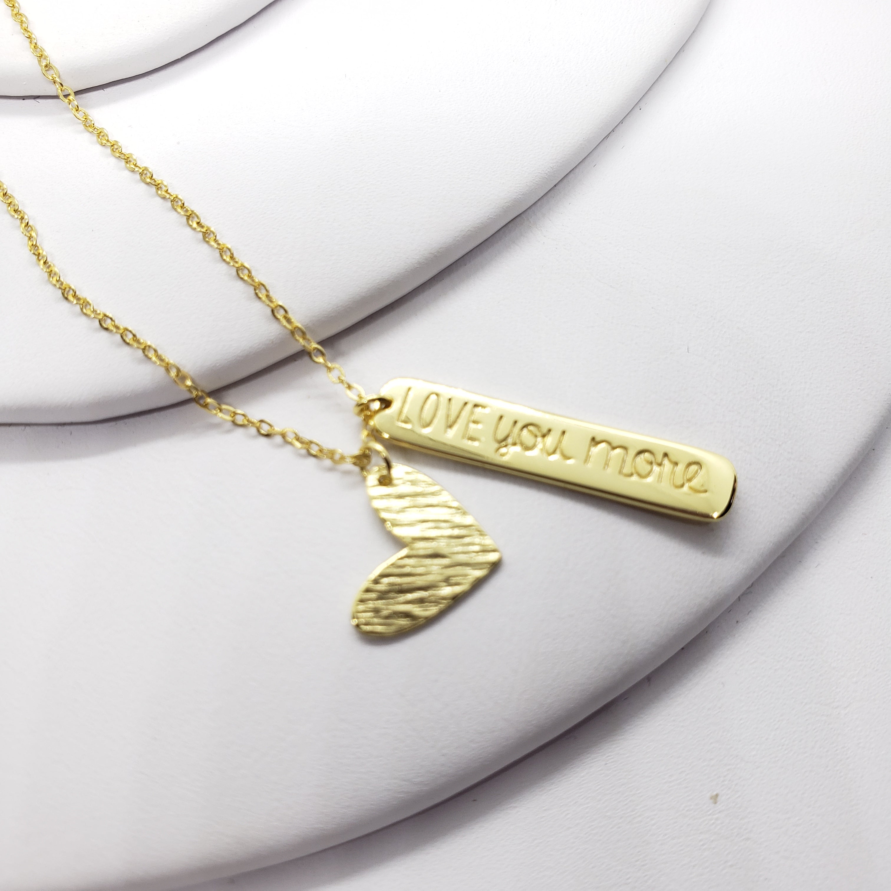 Stunning Necklace | Beautiful Jewellery for Your Swimwear Outfit2