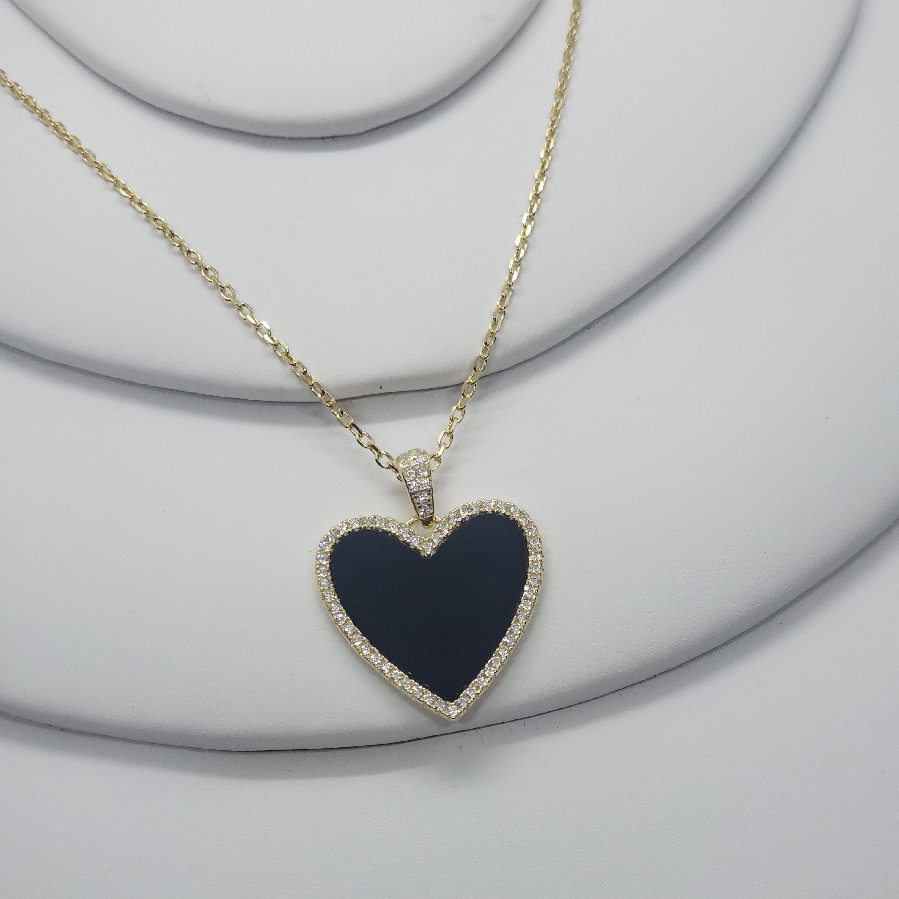 Gorgeous Necklace | Beautiful Jewellery to Complement Swimwear3