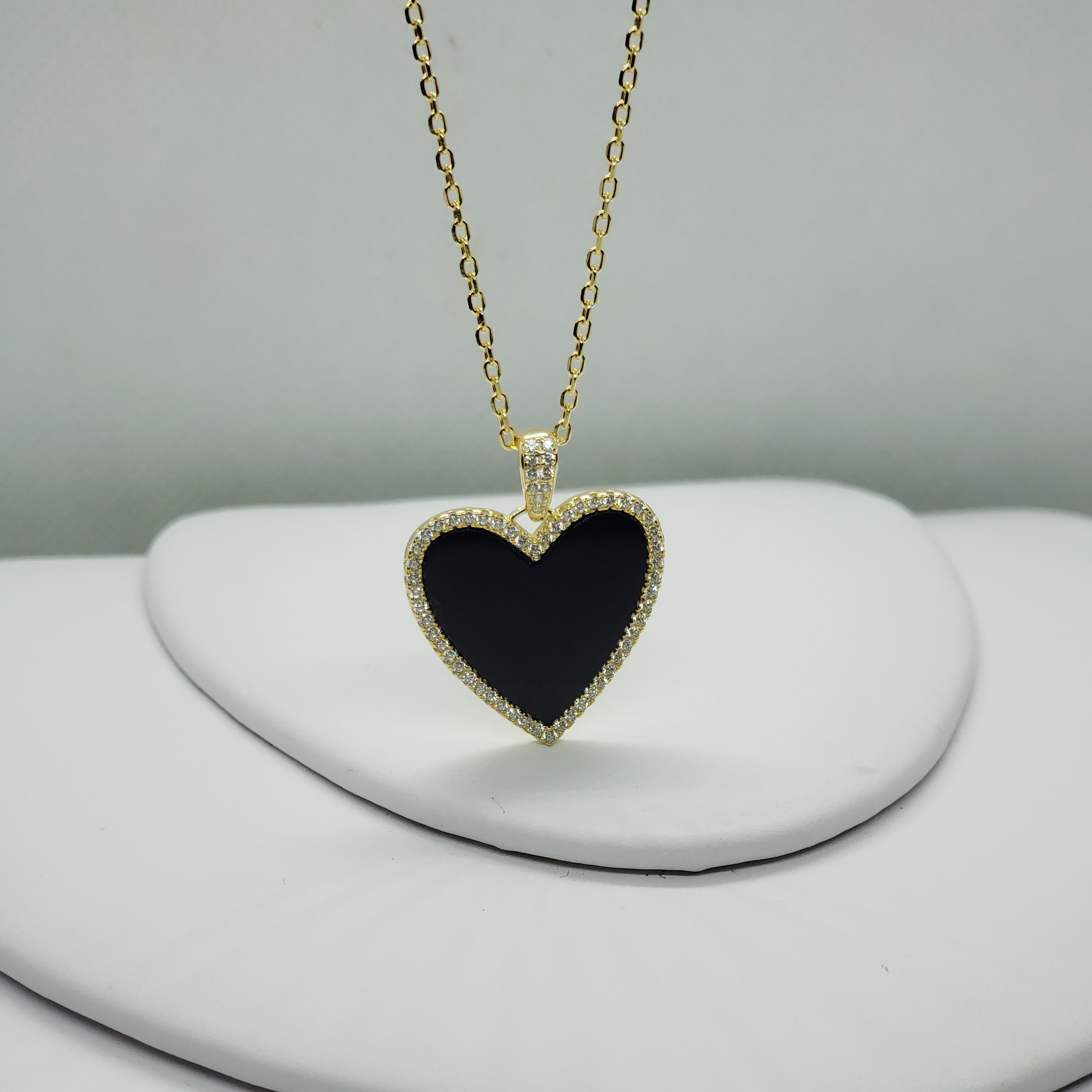 Gorgeous Necklace | Beautiful Jewellery to Complement Swimwear2