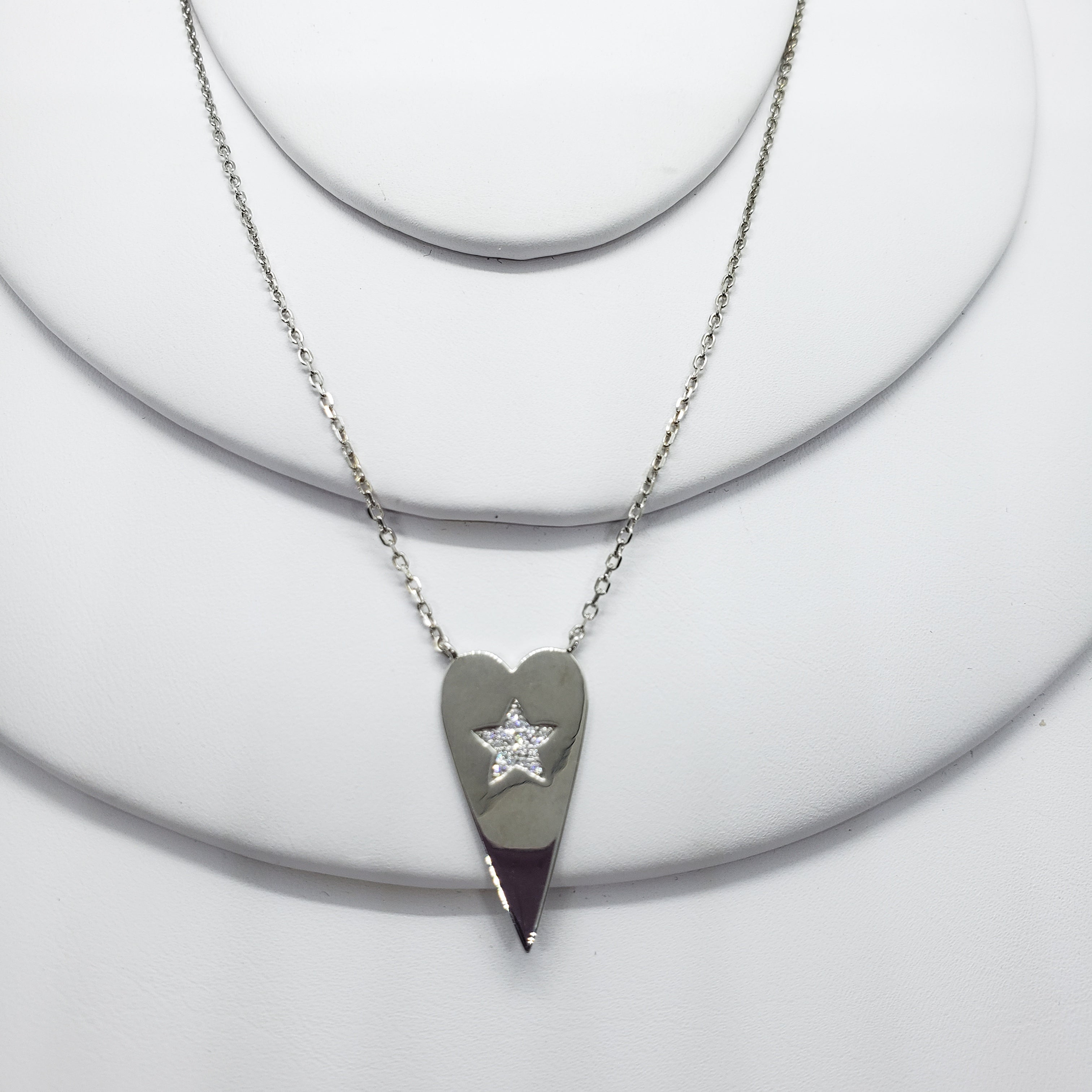 Eye-Catching Necklace | Beautiful Jewellery for Swimwear Elegance3